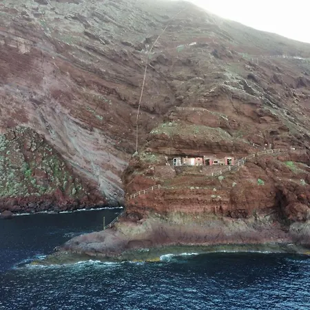 Luxury tent Casa Cueva Varas El Mudo