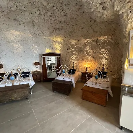 Casa Cueva Varas