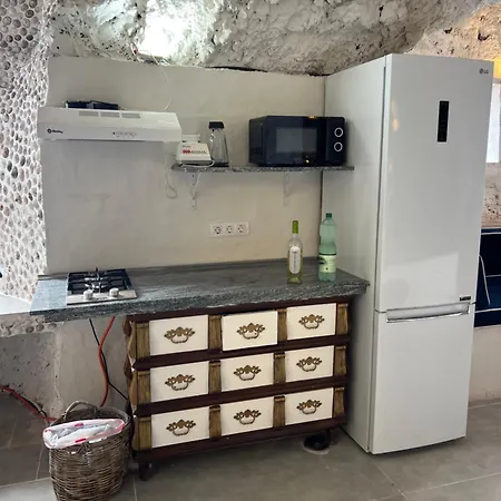 Casa Cueva Varas * El Mudo