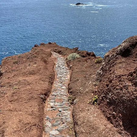 Casa Cueva Varas El Mudo